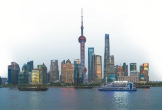 中国人：你们的激光笔点哪炸 而我的笔点哪建哪