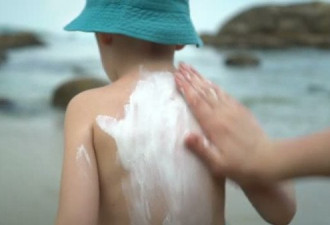 痴迷晒太阳不涂防晒，澳洲三分之二人患皮肤癌