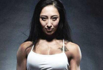 中国体坛健美冠军女神，34岁不喜欢中国男人