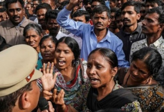 印度体制下恶性轮奸案发后的“惊世结局”