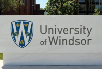 温莎大学里的水会引起肺炎！多栋楼被停水！！