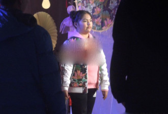李湘女儿近照胖成球 一家三口都臃肿