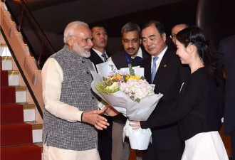 今天凌晨，印度总理莫迪抵达武汉！