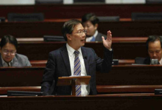 何君尧遭两议员提谴责动议 建制派拒绝护航