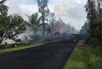 美国夏威夷强震 小区路面喷火高达40米！