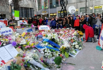 多伦多，坚强：央街恐怖车祸追思会现场报道