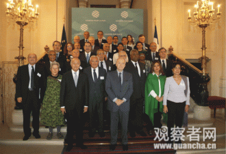 法国前总理为何拉中国官员参加这个NGO？