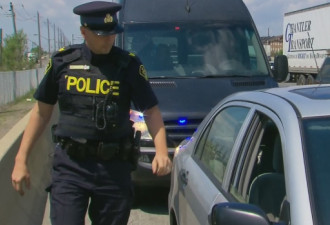 给力！安省警方长周末开出超10,000张罚单！