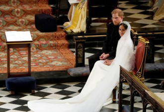 梅根的婚纱宣言：我不只是王妃，我就是我