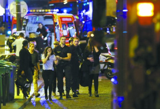 巴黎12日晚发生袭击事件 至少4人受伤