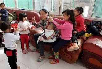 双面李利娟:收养上百弃婴的爱心妈妈被刑拘前后