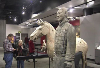 中国多件文物在英国被偷！背后的真相令人愤怒