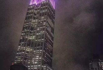 发生什么了？昨晚，整个纽约都是紫罗兰色