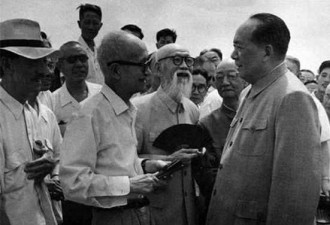 毛泽东晚年邀蒋介石回老家看看 蒋回了哪4个字