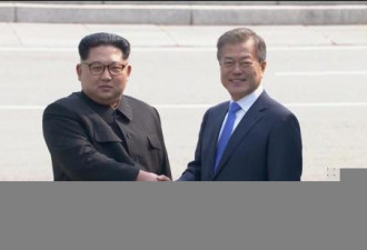 韩美总统通电商讨朝鲜问题 文在寅明启程访美