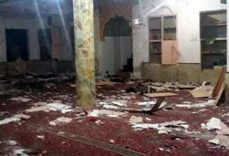 巴基斯坦一清真寺爆炸14死20伤一片狼藉