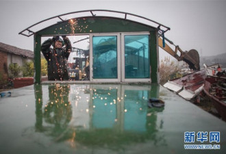 长江禁渔十年，57岁渔民祖辈的谋生家伙被拆