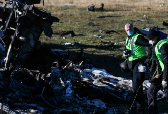 美国一飞机在纽约州坠毁 至少2人死亡