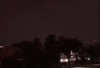美驻伊拉克使馆附近遭三枚火箭弹袭击 警报响起