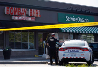 警方：在密市餐馆放炸弹者中有一人是女性