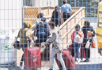 5000非法入境申加拿大难民 仅135人被递解出境