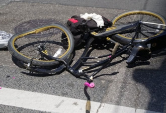 女车手在多伦多市中心骑车时被撞丧生