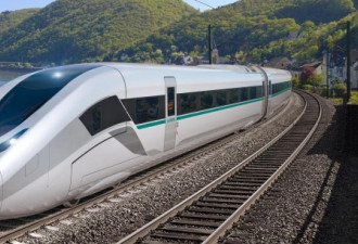西门子展示新型高铁列车 曾向中国漫天要价