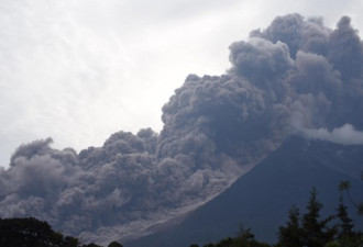 危地马拉火山爆发增至62死 全国哀悼