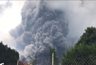 传来巨大爆炸声  火山大爆发 村民遭活埋