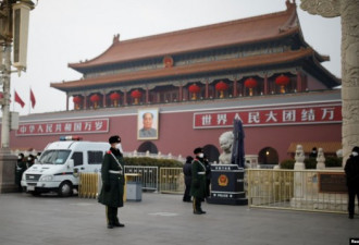 中国宣布延长假期、推迟开学、增加拨款