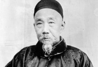 慈禧召见年轻男子，见面后当即落泪