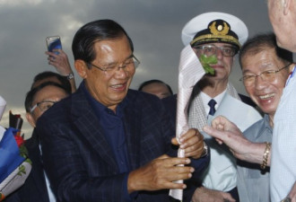 柬埔寨下船的美国游客受新冠病毒感染