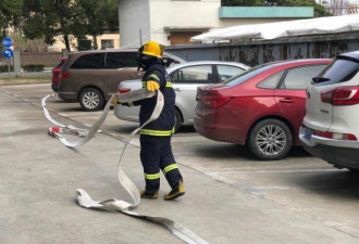 消毒液厂家产量翻倍供水不够 水罐车支援