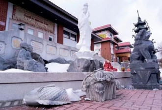 唐人街等地多座寺庙的雕像被砸坏涂鸦