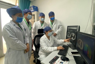 北京小汤山定点医院接收第一批境外人员