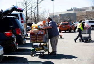 惊！美国人又疯狂囤货超市一扫而空