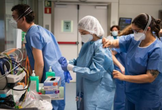 西班牙约5400名医护人员被感染新冠病毒