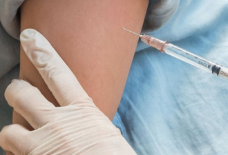 中国新冠肺炎疫苗接种志愿者：伤口有些酸胀