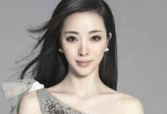 她是"央视最美的女主持"，老公却是个谜