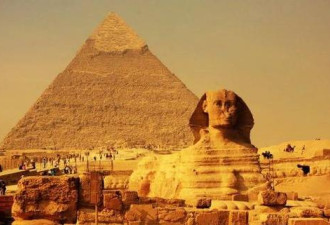 埃及金字塔为什么几千年都不会倒塌？