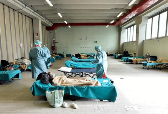 意大利医院内部照片流出！老年人扎堆在病床！