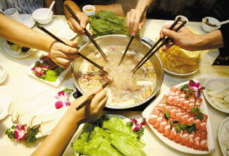 澳洲中国留学生7人聚餐吃火锅 遭举报罚巨款