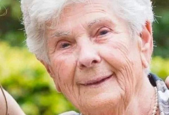 90岁奶奶感染后拒绝呼吸机：留给年轻人吧