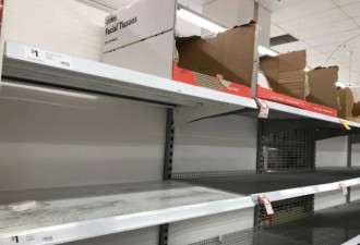 恐慌性购买已结束 超市有些货架还是空的？