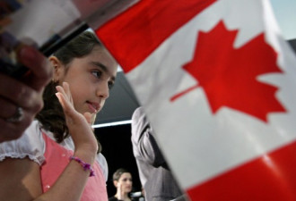 新冠病毒疫情下加拿大将继续接收移民