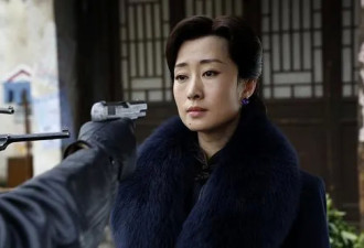 刘敏涛“醉酒唱歌”，这个女人到底怎么了？