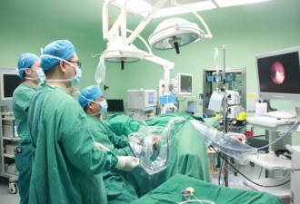 13岁男孩突然疼痛不止，隔天送医院...