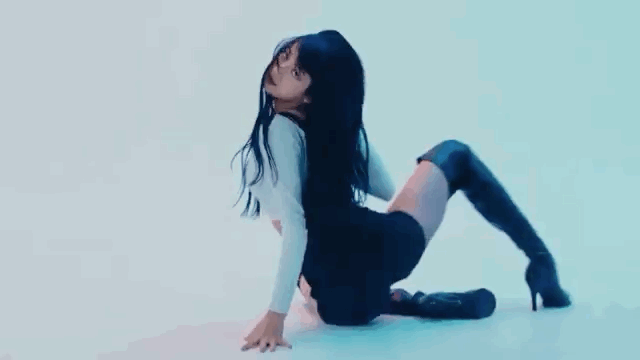 这些绝美的亚洲女孩因性感被钉上耻辱柱
