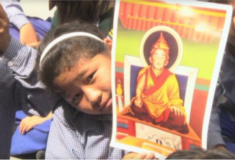 达赖喇嘛认定的班禅喇嘛转世灵童失踪25周年