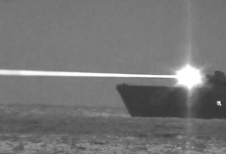 超级激光炮击落飞机视频：重新定义海上战争
